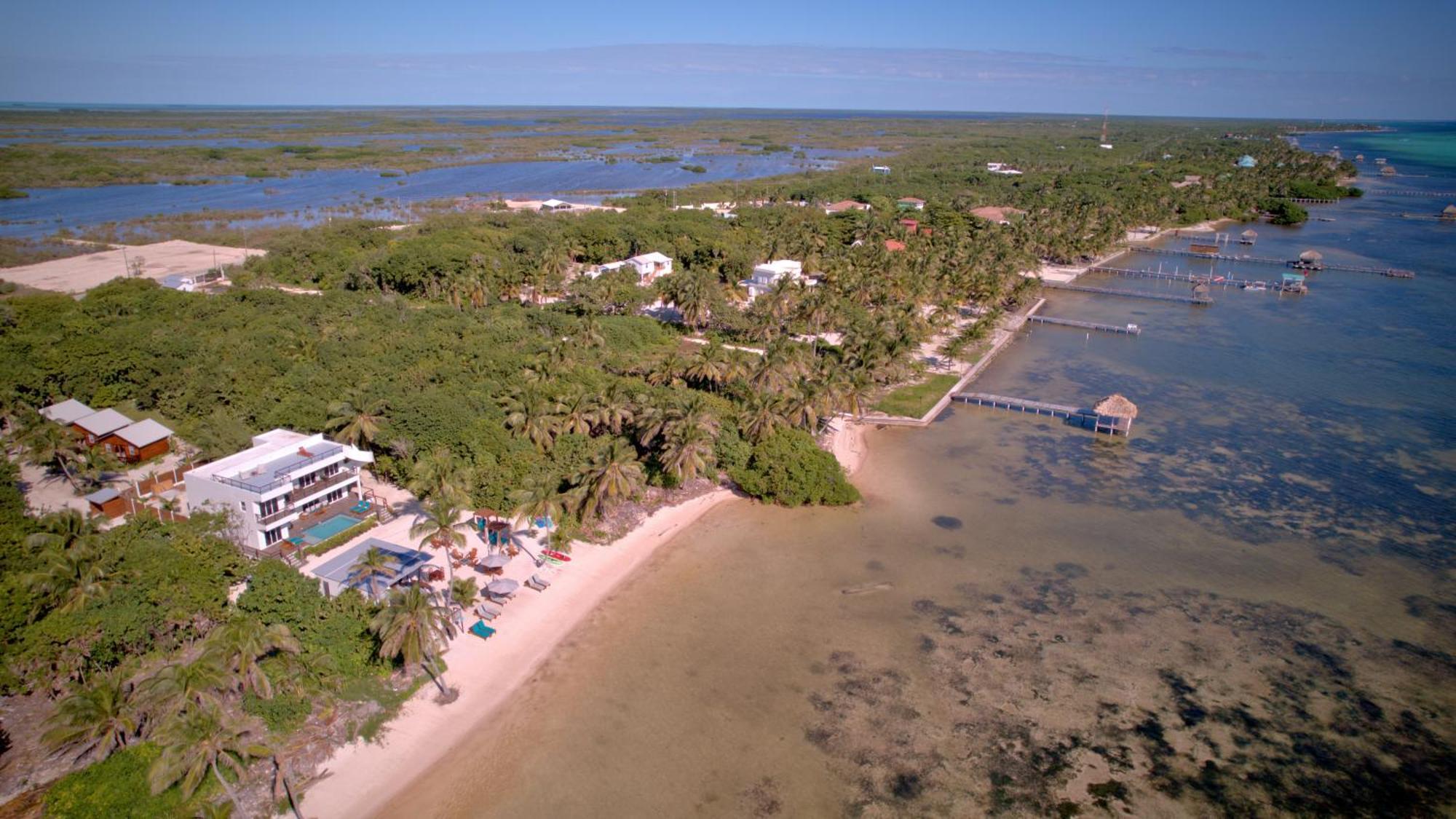 Mangata Villas Adults Only San Pedro (Ambergris Caye) Exterior foto